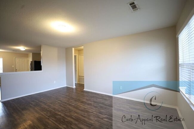 Building Photo - Beautiful 3 bed / 2 bath home - Nettleton!!