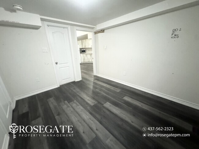 Photo du bâtiment - Spacious 3-Bedroom Basement Apartment with 2 Bathrooms – Brampton