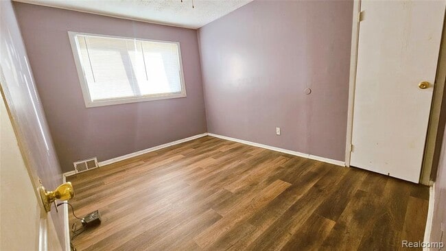 Foto del edificio - 1495 Jeffrey Ln