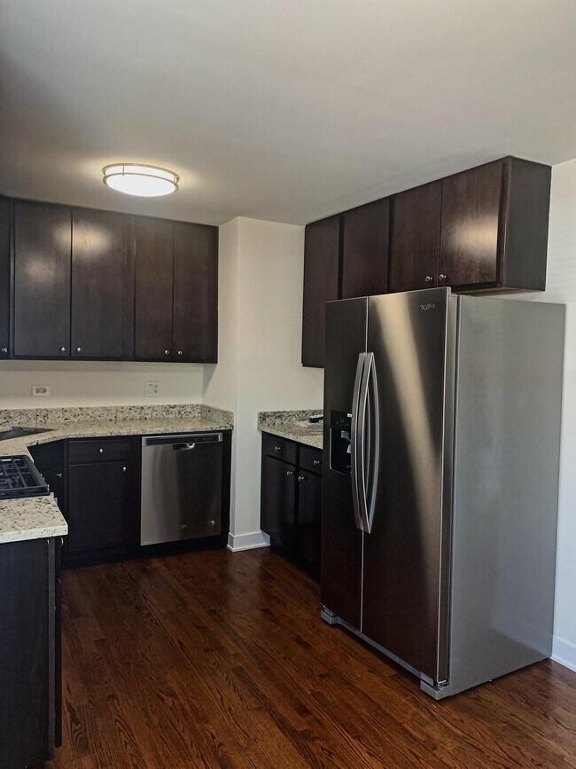 Foto del edificio - 1247 Clinton Ave