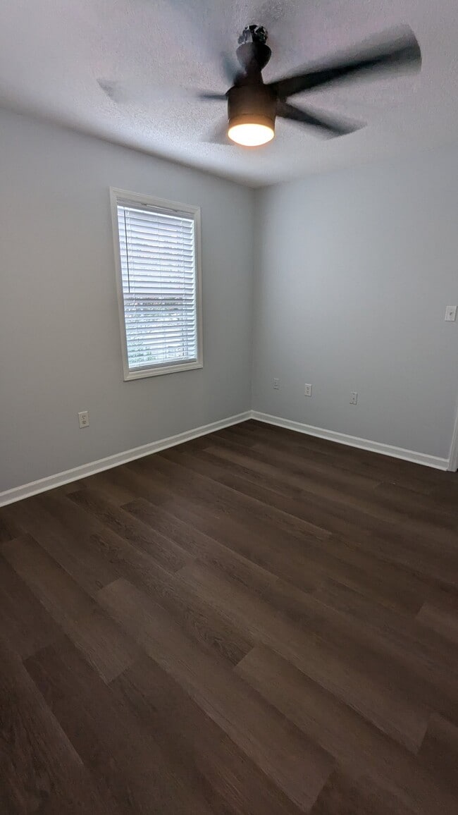 Building Photo - 2021 Wolf Tech Ln