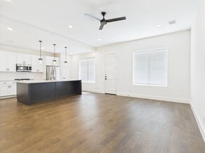 Building Photo - 2940 Huffman Way - C