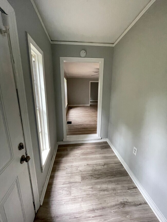 Foto del edificio - 218 S Park Dr