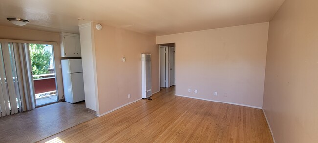 Foto del edificio - Addison St Apartments