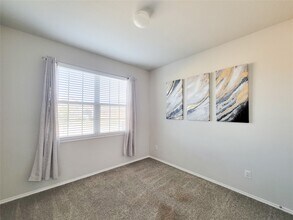 Building Photo - 21043 Iris Holly St