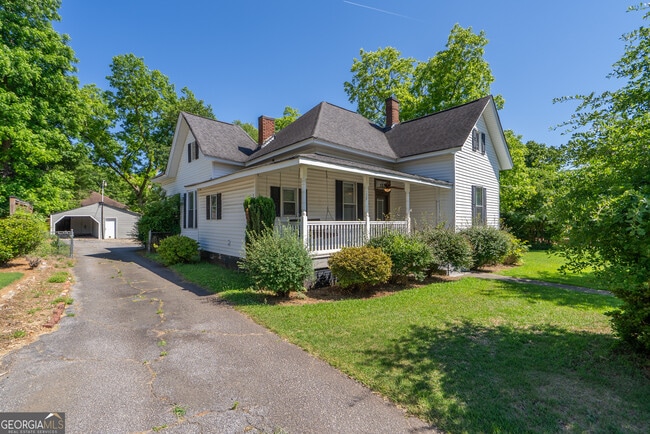 Building Photo - 233 Alcovy St
