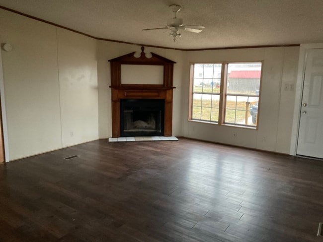 Building Photo - 125 Bedrock Trail Rd