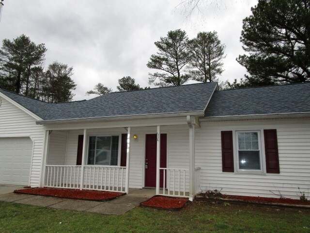 Foto principal - 2835 Shane Drive