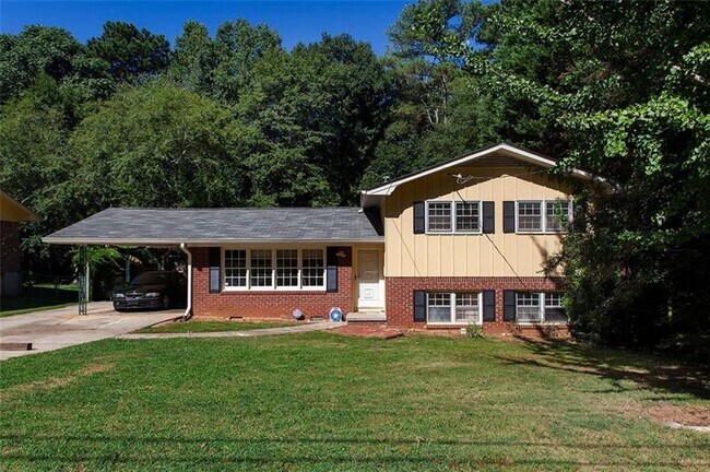 Foto del edificio - 1032 Casa Dr