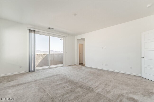 Building Photo - 6860 Chargehand Ave