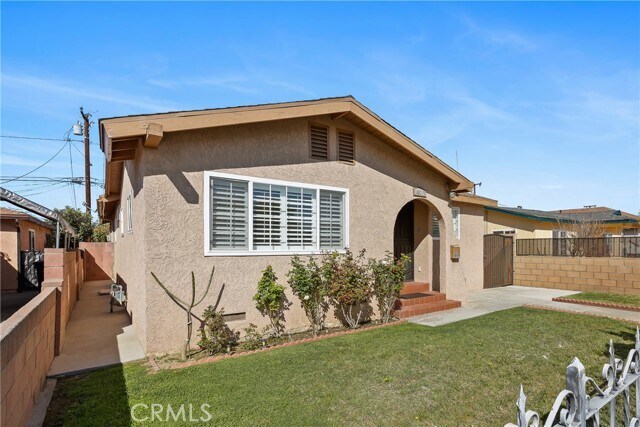 Building Photo - 18019 Devlin Ave