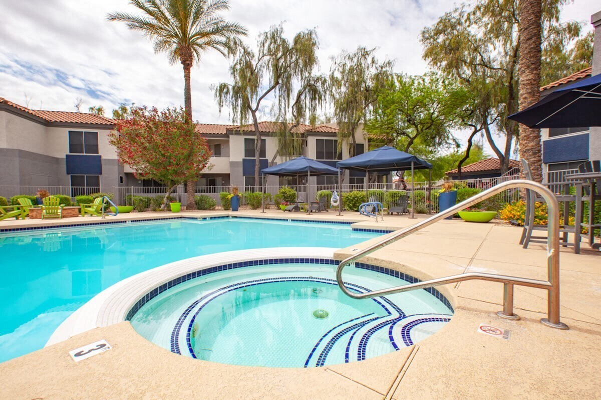 The Retreat Apartments - Apartments in Phoenix, AZ | Apartments.com