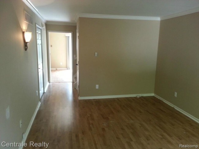 Building Photo - 8420 Annsbury Dr
