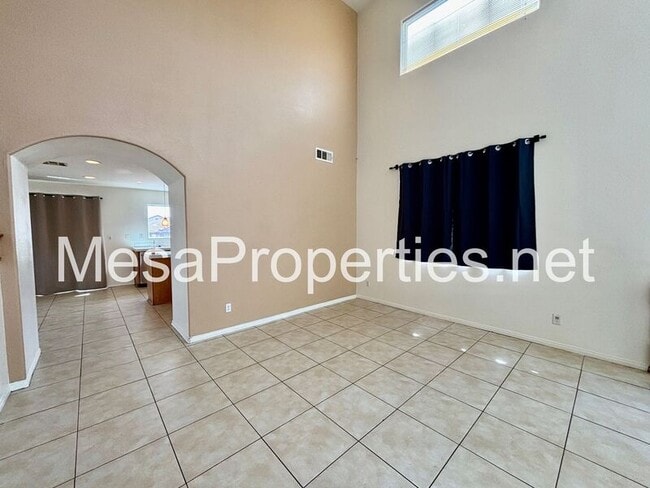 Foto del edificio - 9367 Palo Verde Dr