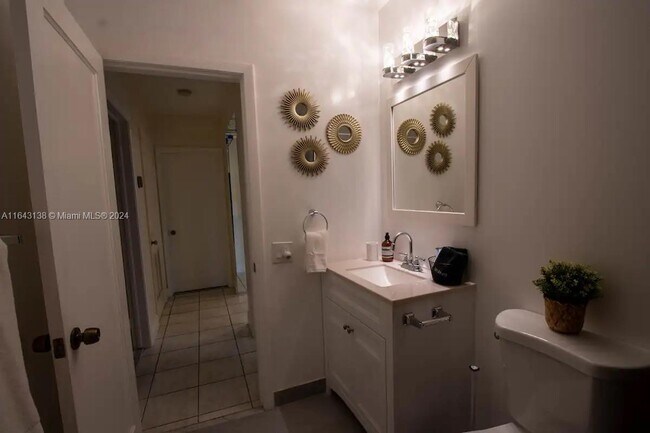 Foto del edificio - 5911 SW 5th Ter