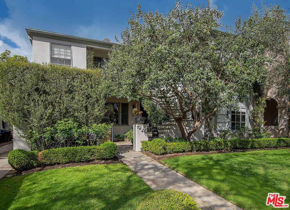 119 S Orange Dr Unit L, Los Angeles, CA 90036 Apartment for Rent in