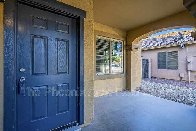 Foto del edificio - 4456 E Oxford Ln