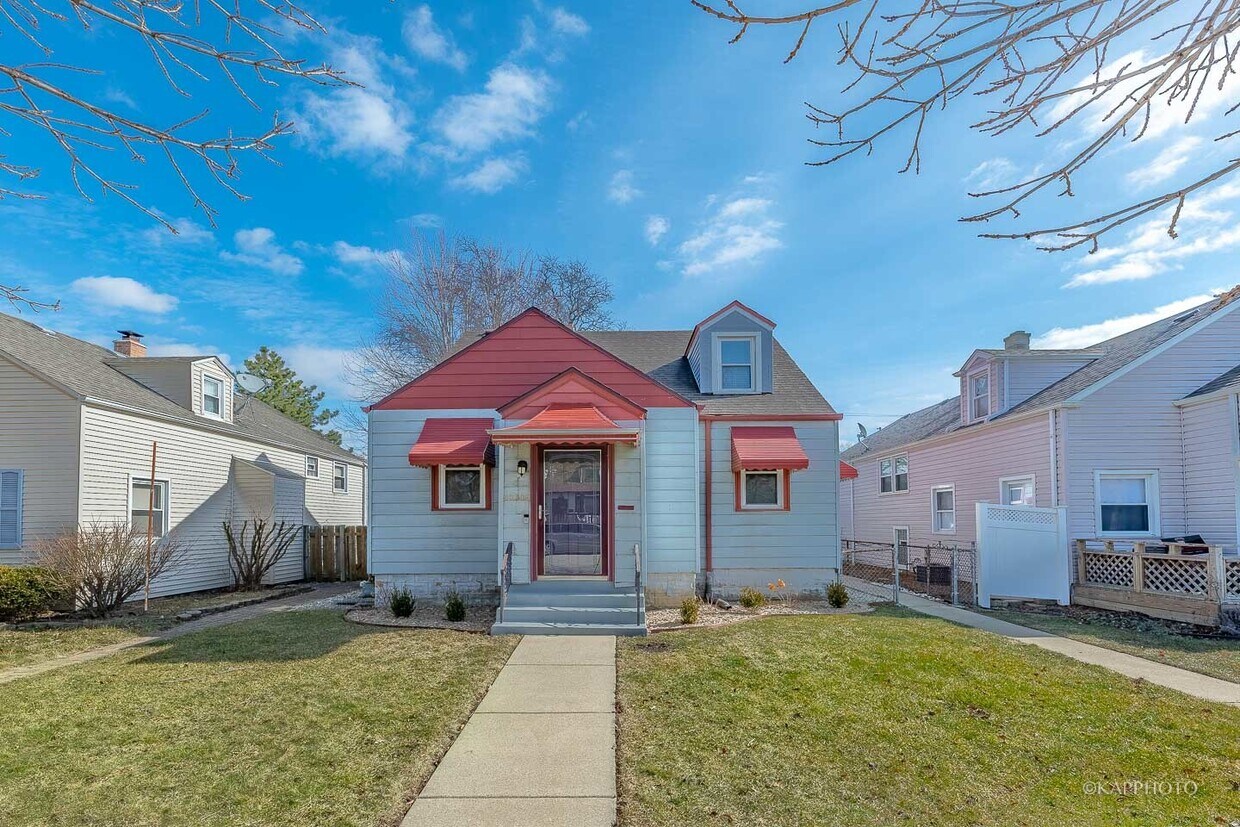 11013 S Sawyer Ave, Chicago, IL 60655 House Rental in Chicago, IL