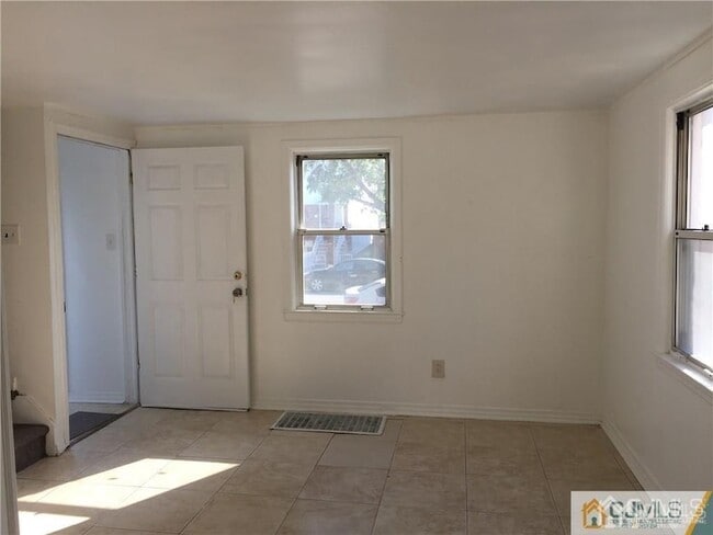 Photo - 20 Pulaski Avenue Apartment