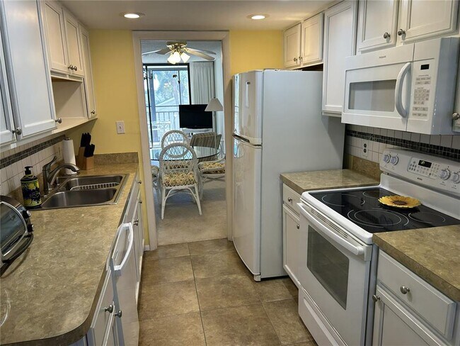 Foto del edificio - 1316 Pasadena Ave S