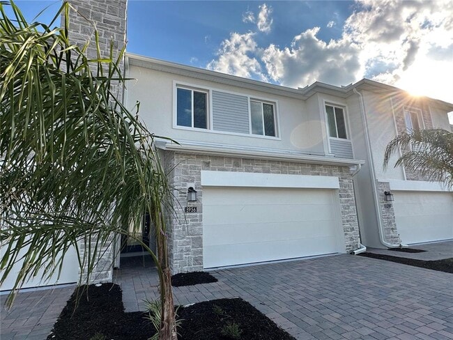 Foto del edificio - 8956 Swing Ln