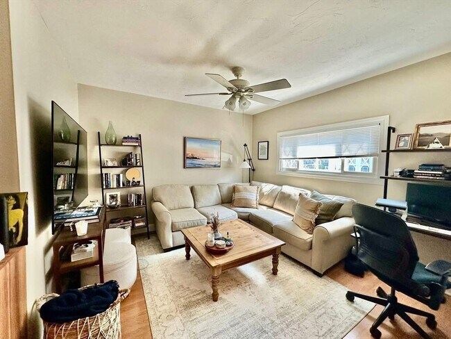 Foto del edificio - 159 K St