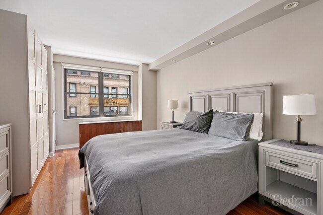 Foto del edificio - 116 Central Park S