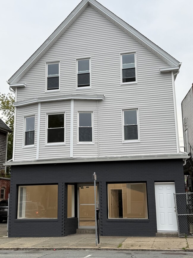 Building Photo - 1653 Acushnet Ave