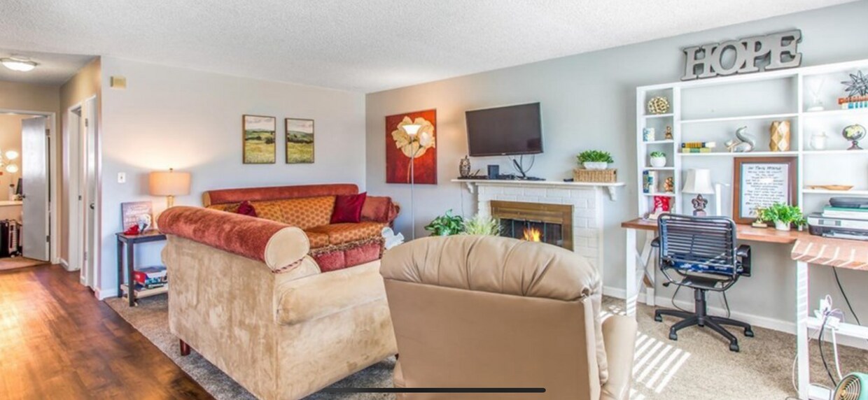 Foto principal - 25380 State St