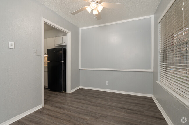 1BR, 1BA - 750SF | A1 - Whisperwind Apartments