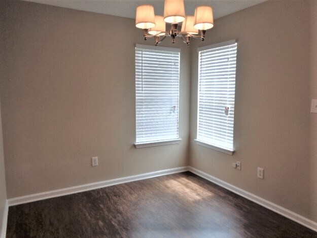 Foto del edificio - 4938 Copper Valley Dr E