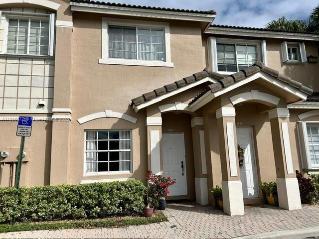 Foto del edificio - 5761 NW 115th Ct