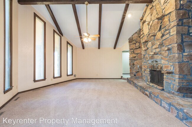 Building Photo - 4 br, 2 bath House - 4702 S Santa Fe Ave