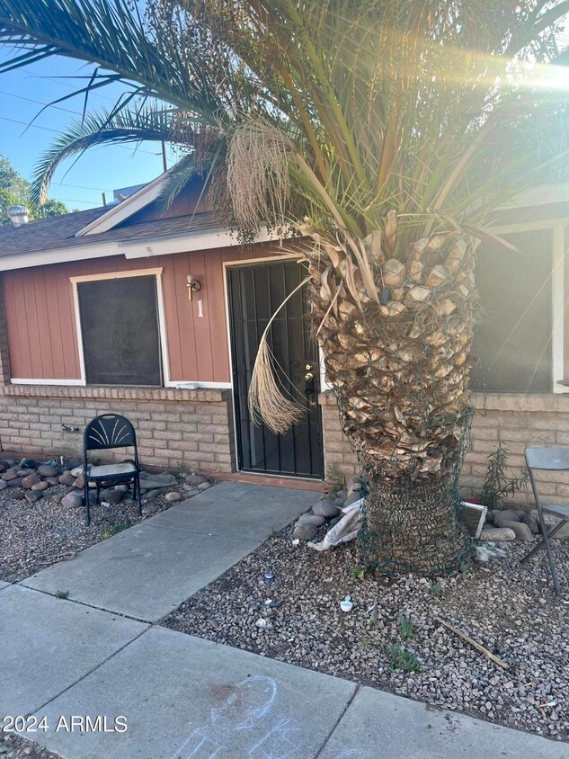 Primary Photo - 4805 E Caballero Cir