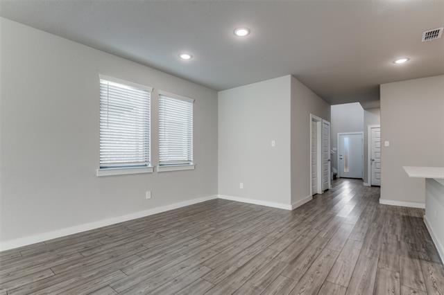 Foto del edificio - 2412 Green River Rd