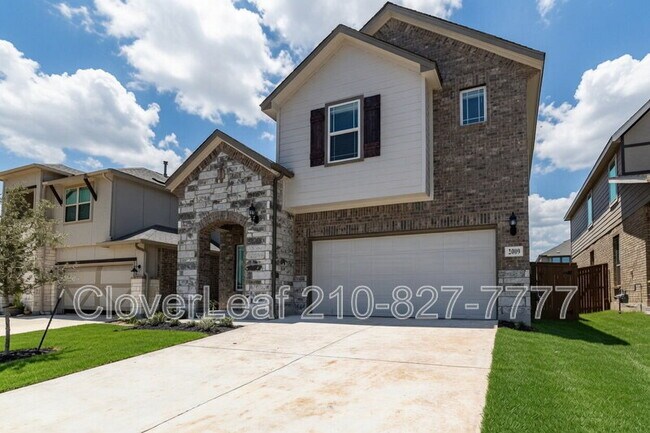 Building Photo - 2009 Flametree Ave