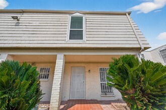 Building Photo - 6201 Ranchester Dr