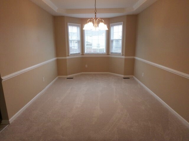 Building Photo - 121 Hampton Lake Drive