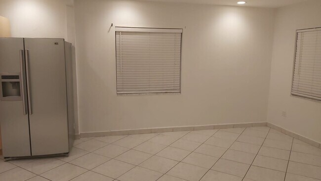 Foto del edificio - 2640 SW 32nd Ct