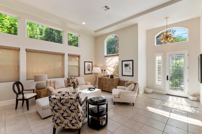 Building Photo - 78688 Cabrillo Way