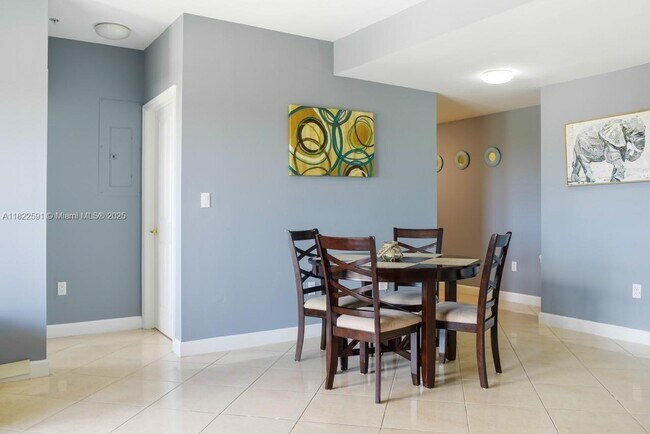 Foto del edificio - 2280 SW 32nd Ave