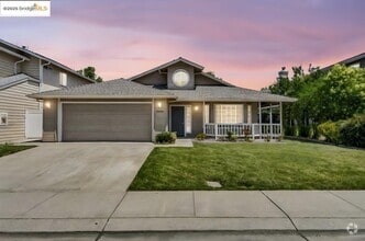 Building Photo - 9438 Tuscany Cir