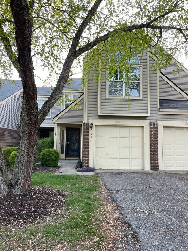 Primary Photo - 9532 Aberdare Dr