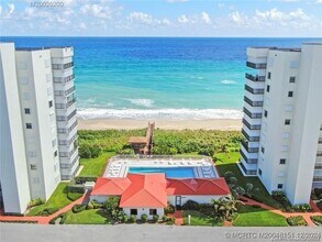 Building Photo - 9400 S Ocean Dr