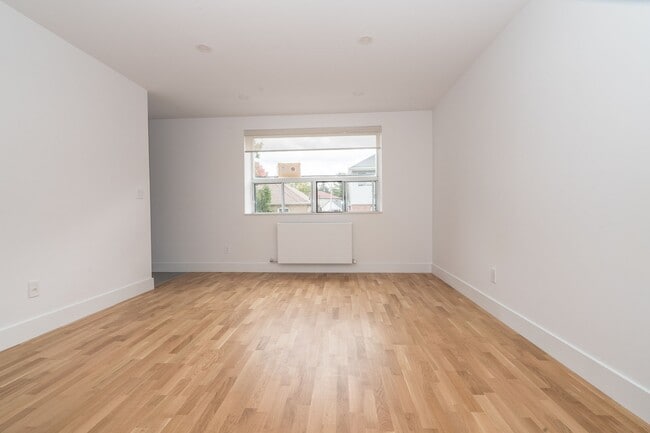 Building Photo - 1001 O'connor Dr