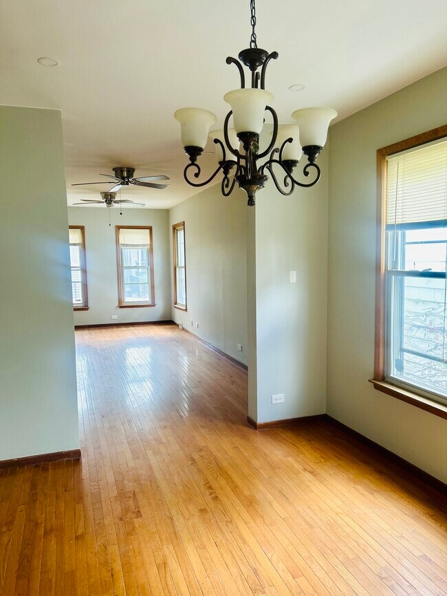 Foto del edificio - 4214 N Central Park Ave