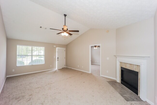 Foto del edificio - 94 Virginia Heights Dr