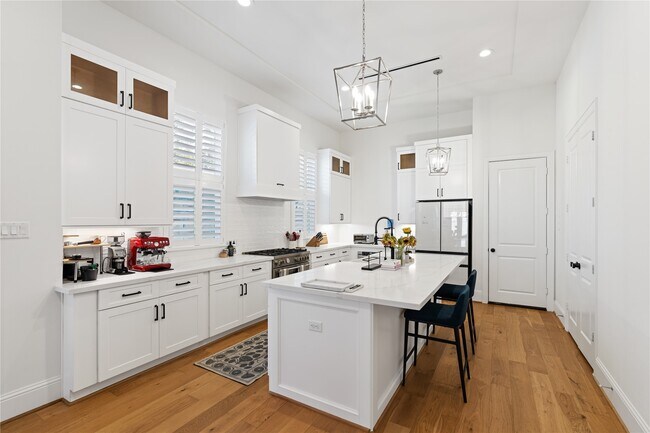 Foto del edificio - 531 W 27th St