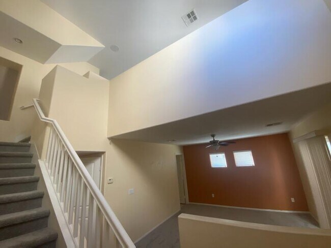 Foto del edificio - 11372 Colinward Ave