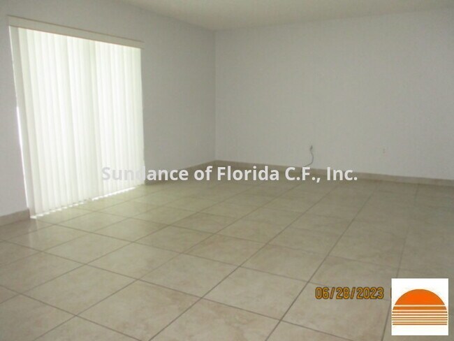 Building Photo - Osceola County